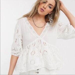 Free People Sweeter Side Crop Top Boho Crochet V Neck Size XS Cottagecore